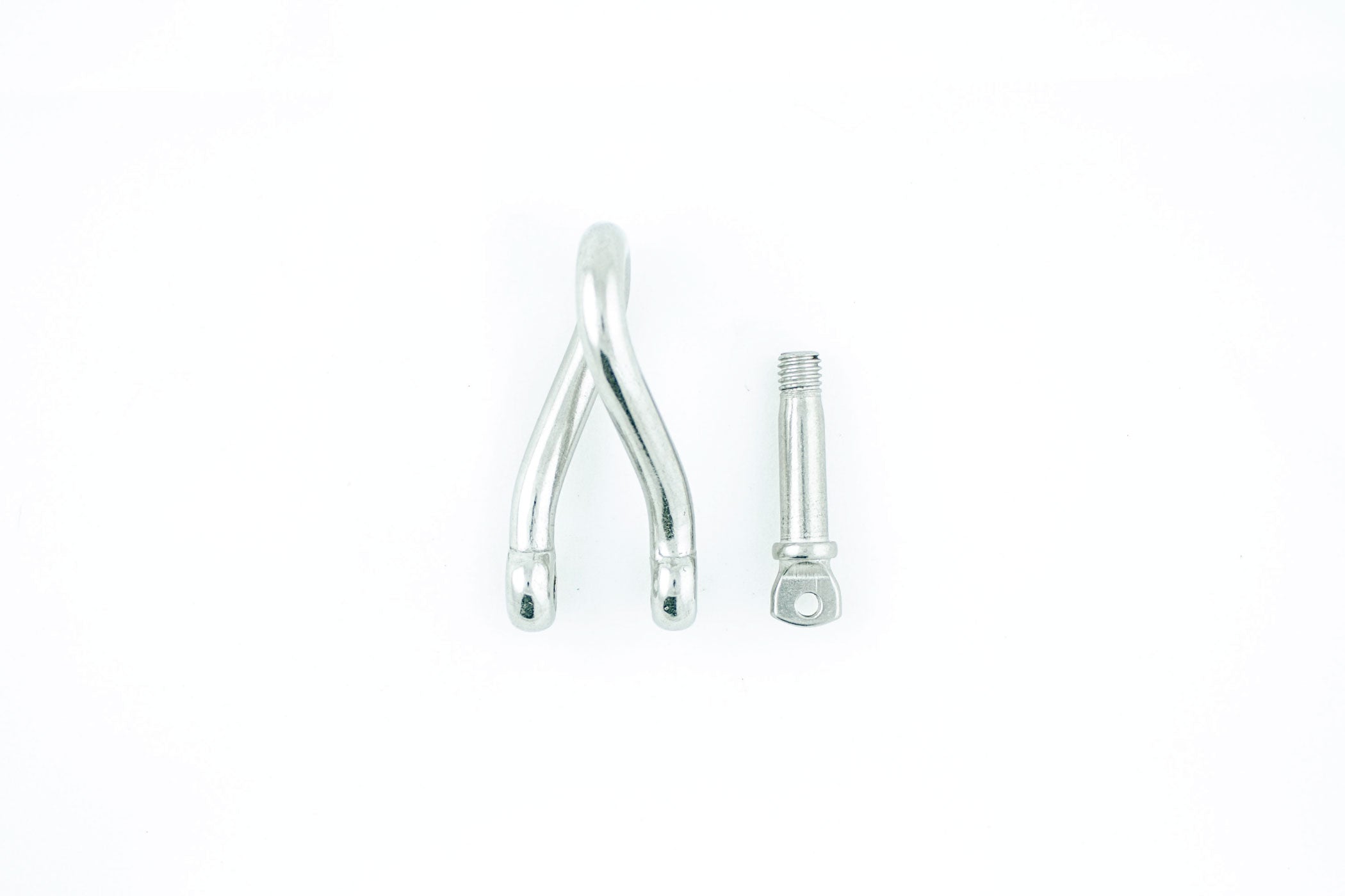 8mm Twist Shackle